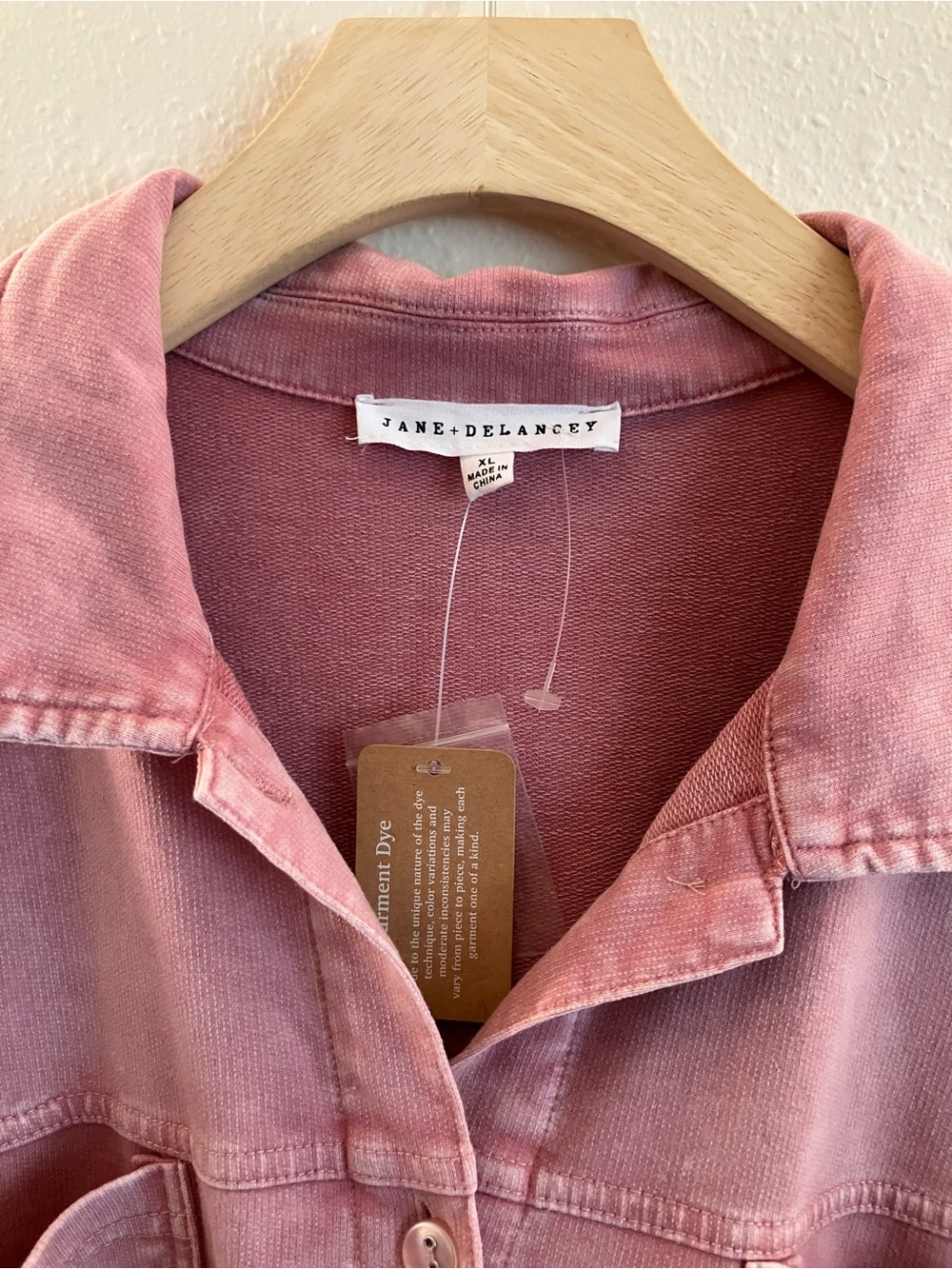 Jane & Delancey Washed Ash Pink Short-Sleeve Button-Down Soft Jean Shirt Blouse - Picture 4 of 8